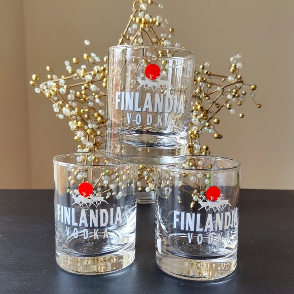 3 lowball Finlandia Vodka lowball vodka glasses | from the 90s 🎁🦌🎄 - Picture 4 of 7